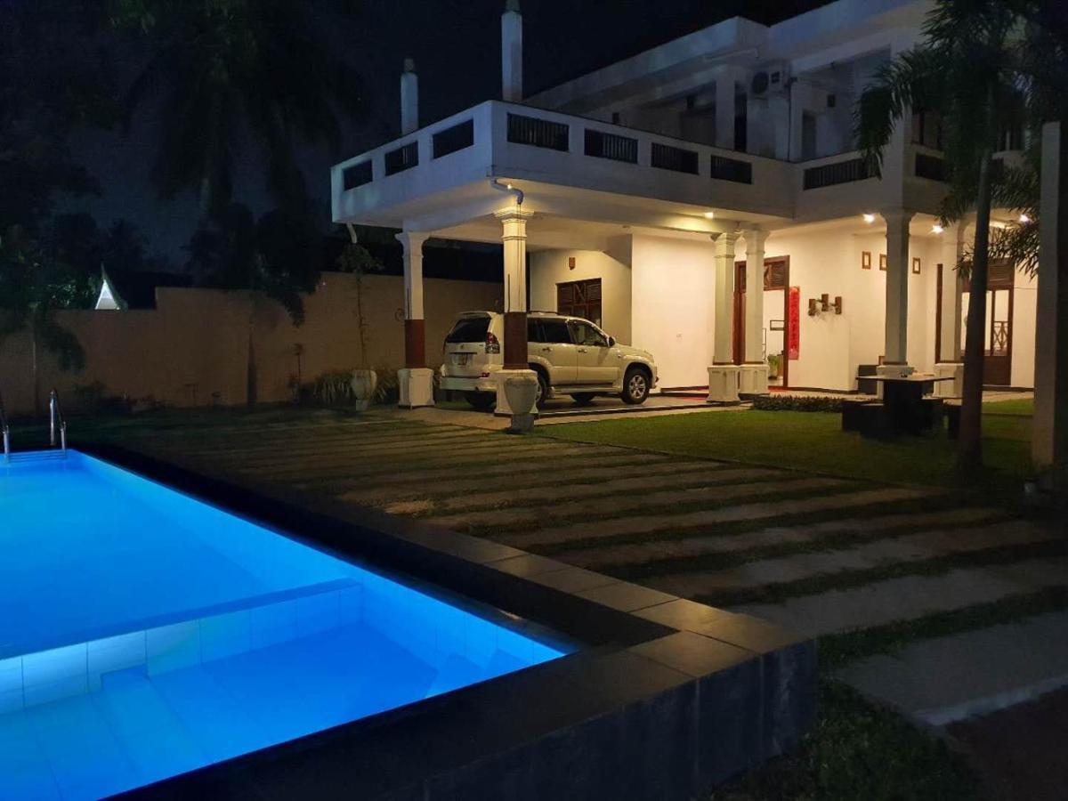 So What Boutique Hotel Negombo Eksteriør bilde